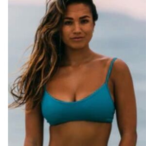 Jolyn bikini set in coast color